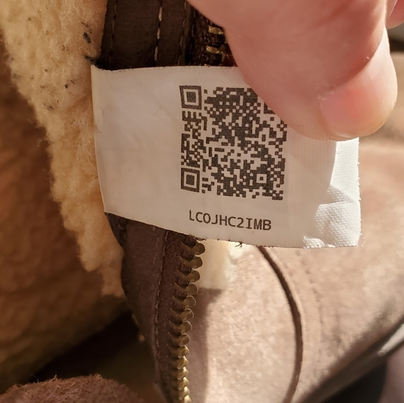 UGG Heeled Suede Ankle Boots - Picture 6 of 8